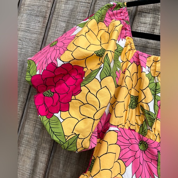 Listicle flower print puffed tiered midi dress - Picture 12 of 16